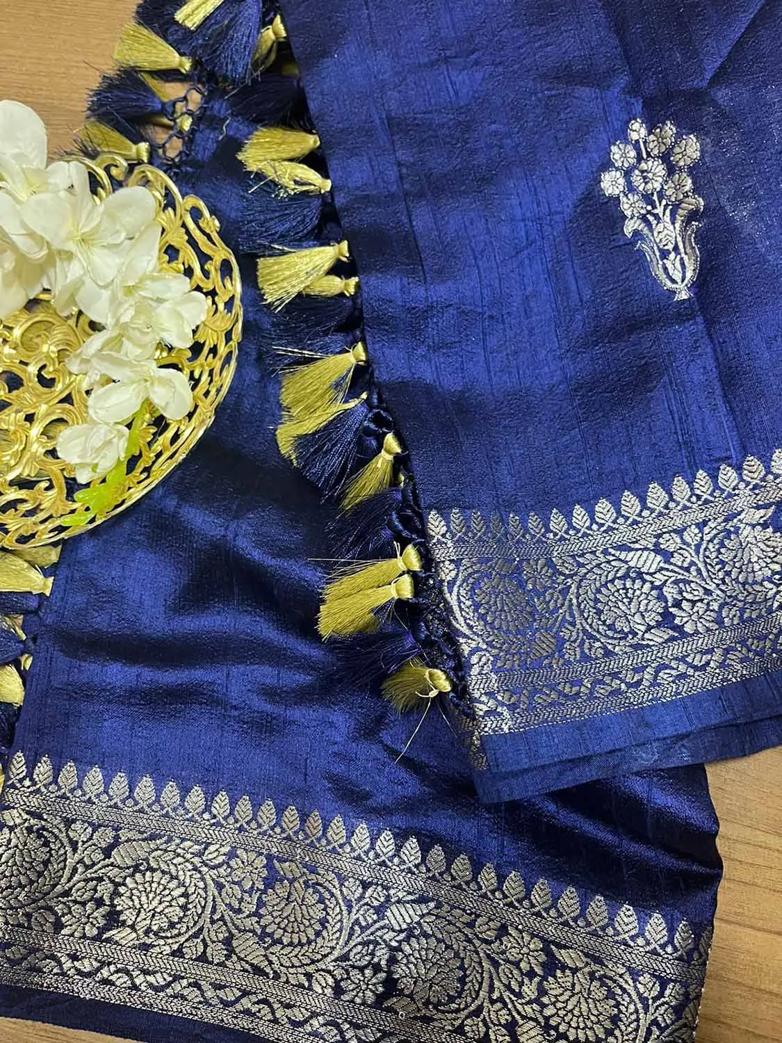 Blue Banarasi Handloom Chiniya Silk Dupatta - Elegant Style