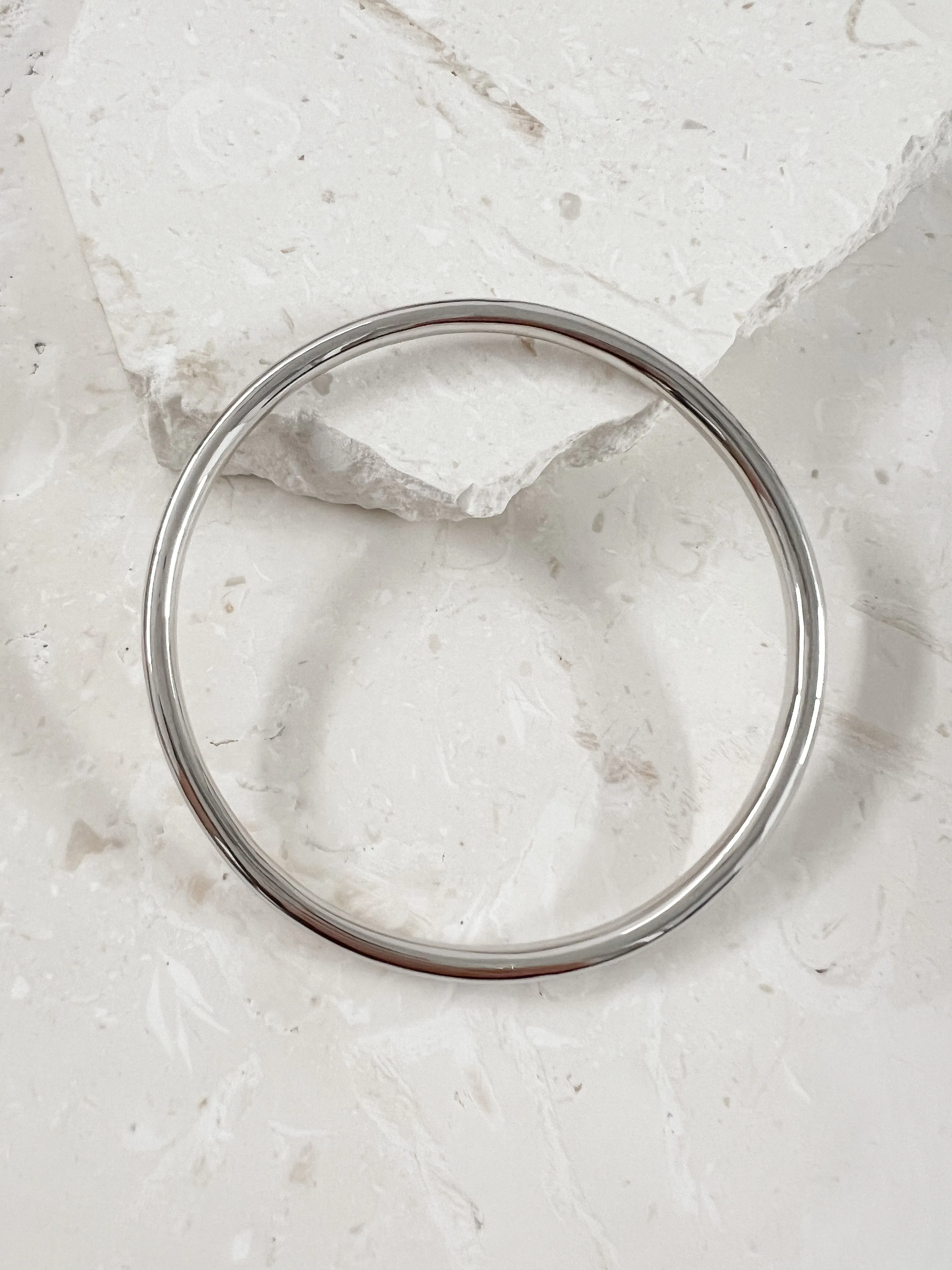 Classic Silver Bangle