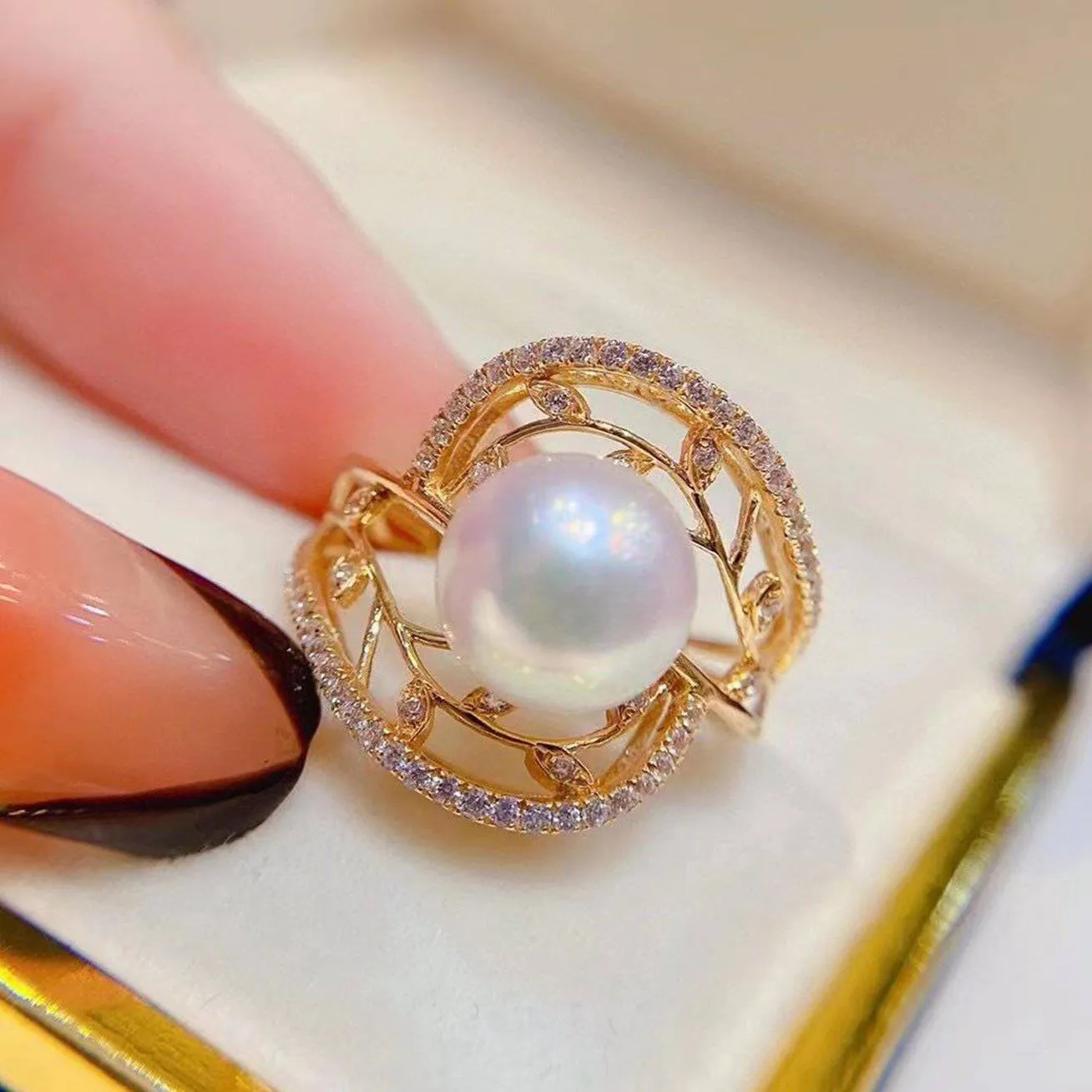 Elegant Edison Pearl 18K Solid Gold Ring KR00003