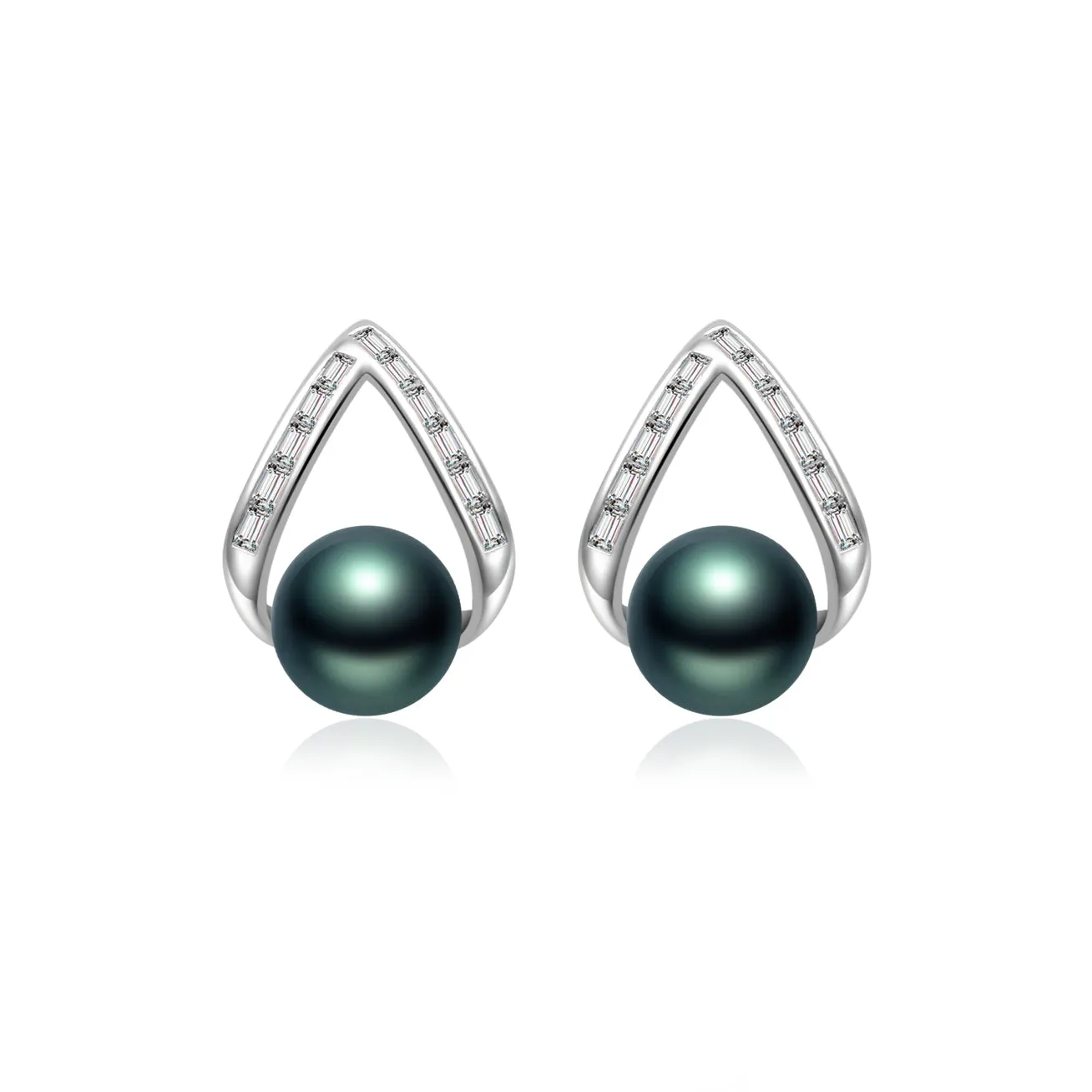 Elegant Tahitian Pearl Earrings WE00722