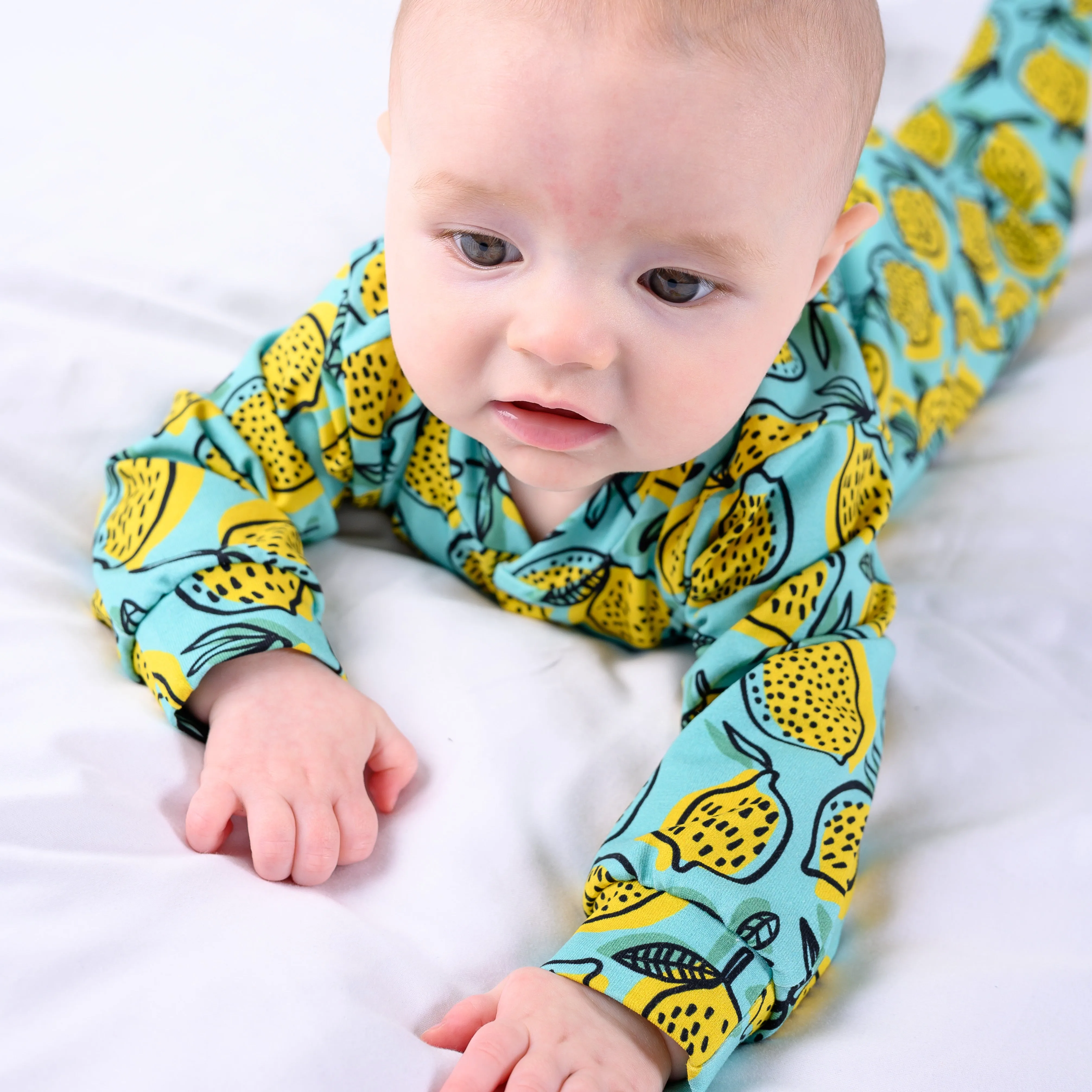 Lemon print cotton sleepsuit