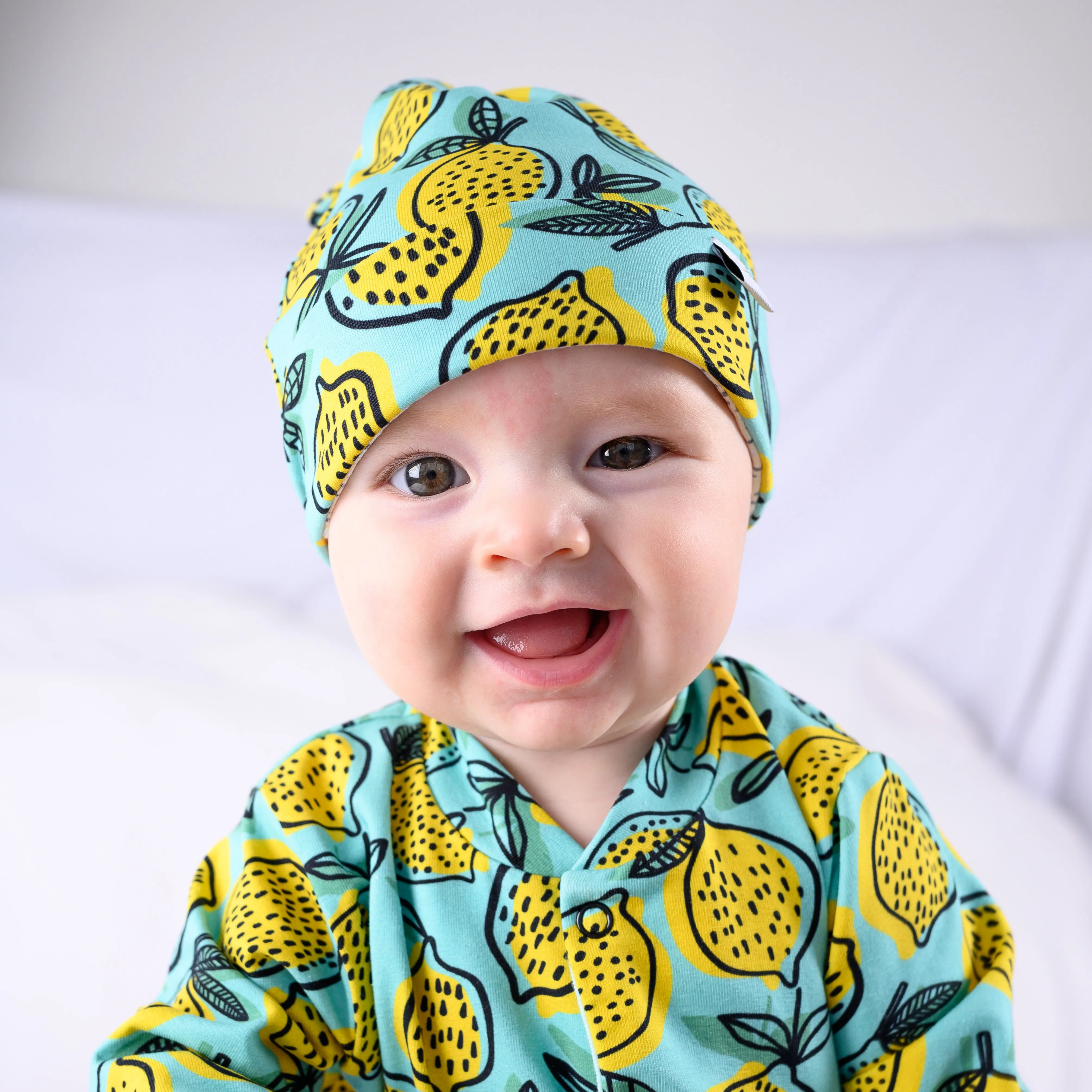 Lemon print cotton sleepsuit